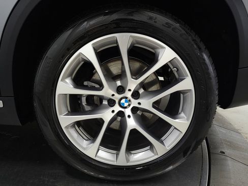 Used 2024 BMW X5 xDrive40i AWD/4WD image 13