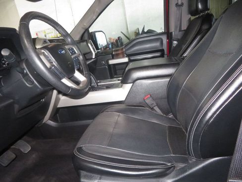 Used 2016 Ford F150 Lariat w/ Equipment Group 502A Luxury AWD/4WD image 19