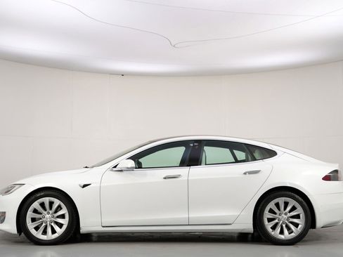 Used 2017 Tesla Model S 90D image 8