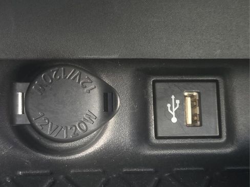 Used 2023 Toyota RAV4 XLE w/ Convenience Package image 22