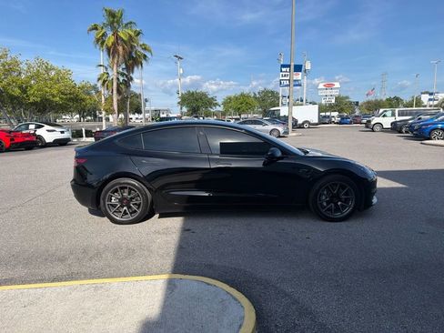 Used 2022 Tesla Model 3 RWD image 4
