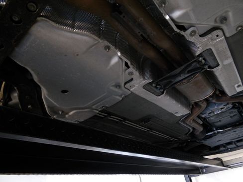 Used 2015 Jaguar F-TYPE S image 89