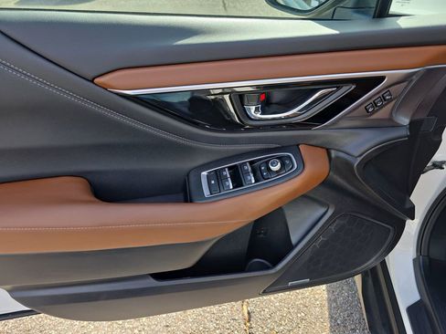 Used 2023 Subaru Outback Touring image 19