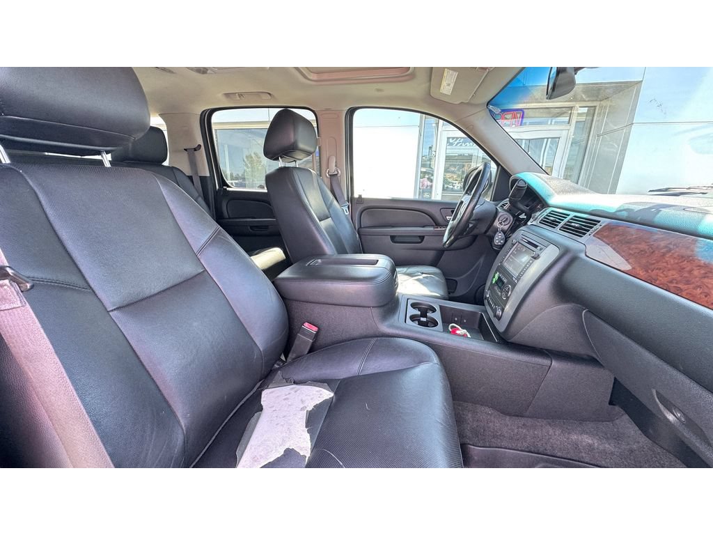 Used 2013 GMC Yukon XL SLT AWD/4WD image 10