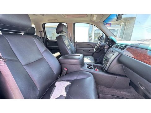 Used 2013 GMC Yukon XL SLT image 10