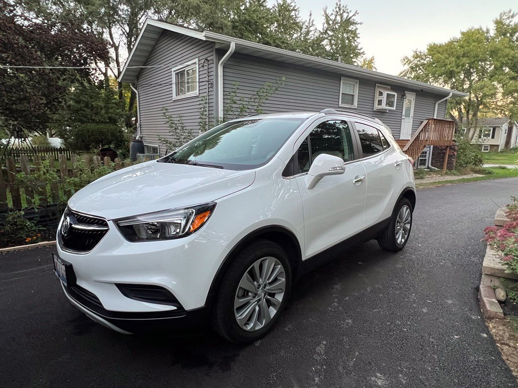 Used 2018 Buick Encore Preferred FWD image 3