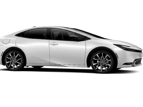 New 2025 Toyota Prius Plug-In Hybrid image 13
