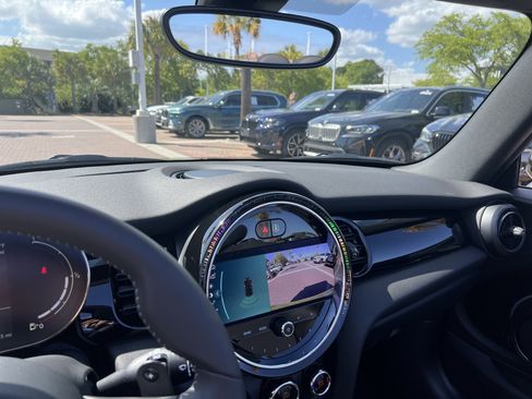 Used 2023 MINI Cooper S image 30