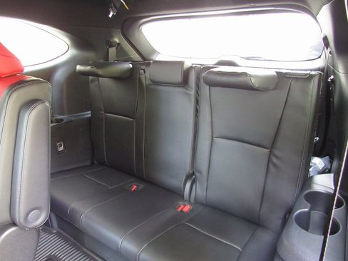 New 2025 Toyota Highlander XSE image 17