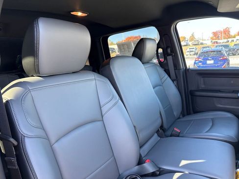 Used 2023 RAM 3500 Tradesman w/ Chrome Appearance Group image 17