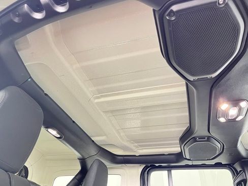 Used 2021 Jeep Wrangler Unlimited Sport AWD/4WD image 19