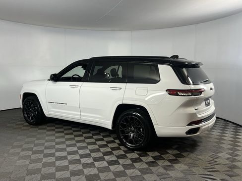 Used 2024 Jeep Grand Cherokee L Summit image 8