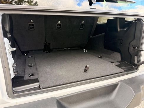 Used 2021 Jeep Wrangler Unlimited Sport image 6