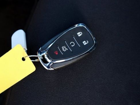 Used 2023 Chevrolet Malibu LT image 36