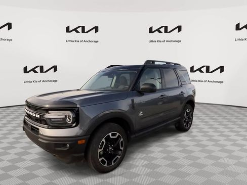 Used 2024 Ford Bronco Sport Outer Banks w/ Tech Package AWD/4WD image 5
