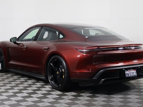 Used 2021 Porsche Taycan Turbo image 6