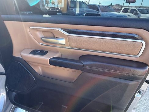 Used 2020 RAM 1500 Big Horn AWD/4WD image 18