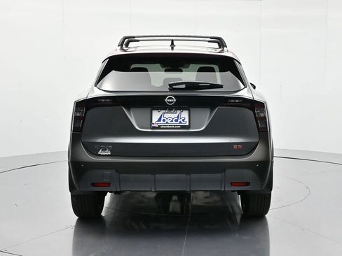 New 2026 Nissan Kicks SR w/ Cold Weather Package FWD image 6
