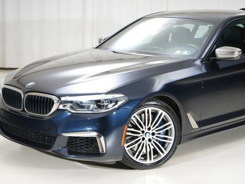 Used 2019 BMW M550i xDrive M550i xDrive w/ Premium Package 2 image 3