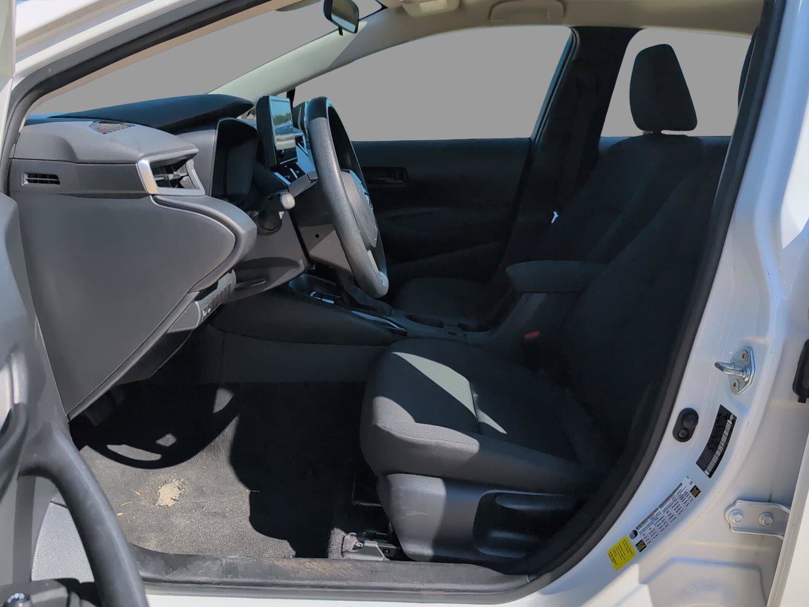 Used 2024 Toyota Corolla LE FWD image 16