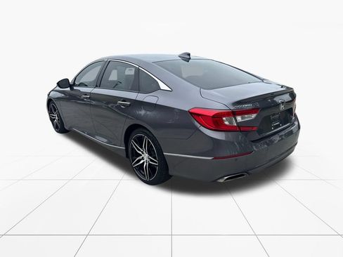 Used 2021 Honda Accord Touring image 6