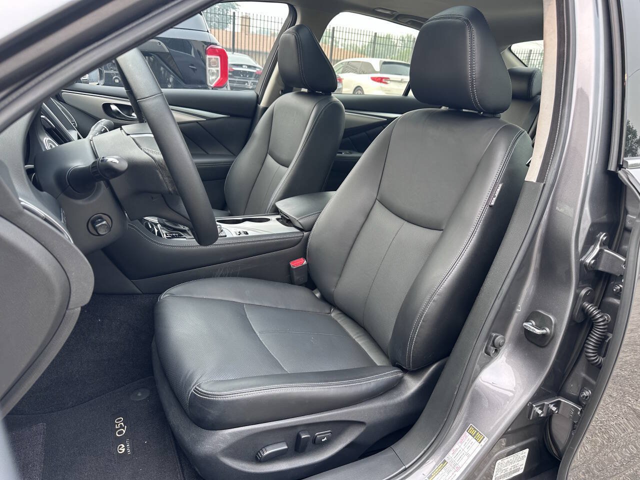 Used 2022 INFINITI Q50 Luxe w/ Cargo Package AWD/4WD image 31
