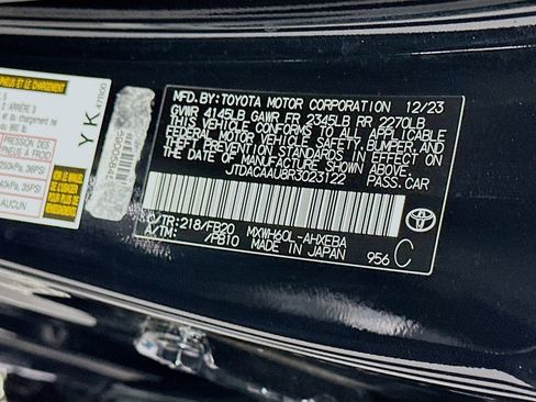 Used 2024 Toyota Prius LE image 31