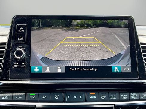 Used 2026 Honda Odyssey Sport-L image 13