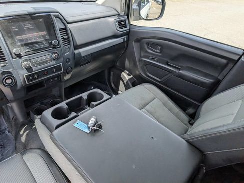 Used 2021 Nissan Titan S w/ S Utility Package RWD image 18