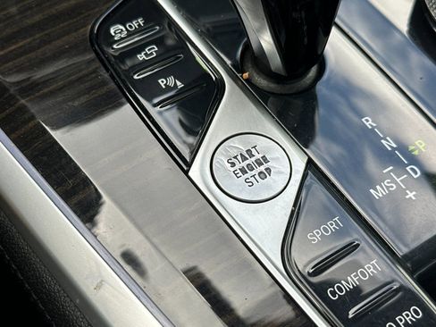 Used 2021 BMW X5 sDrive40i w/ Premium Package 2 RWD image 23