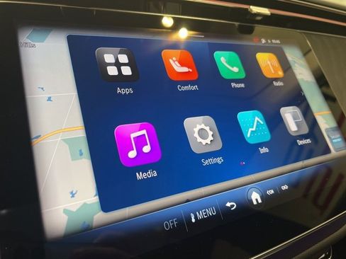 Used 2025 Mercedes-Benz E 350 4MATIC Sedan image 27