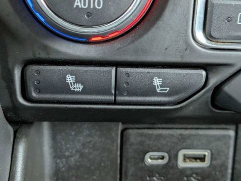 Used 2021 Chevrolet Suburban LT RWD image 26