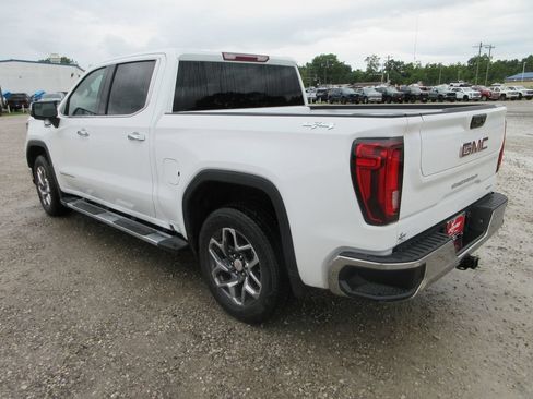 New 2026 GMC Sierra 1500 SLT w/ SLT Premium Package AWD/4WD image 10