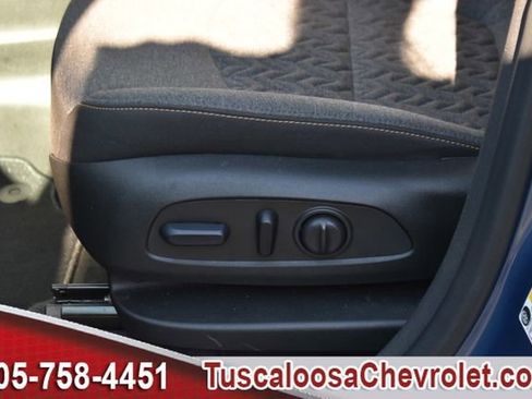 Used 2024 Chevrolet Equinox LT w/ LPO, Floor Liner Package image 20