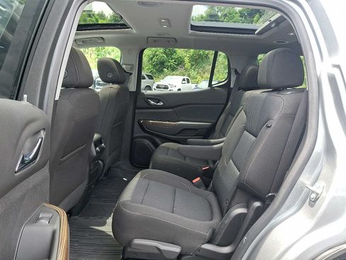 Used 2023 GMC Acadia SLE w/ Driver Convenience Package AWD/4WD image 11