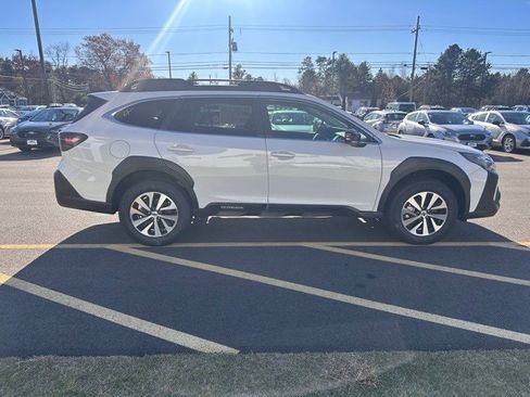 New 2025 Subaru Outback Premium image 4