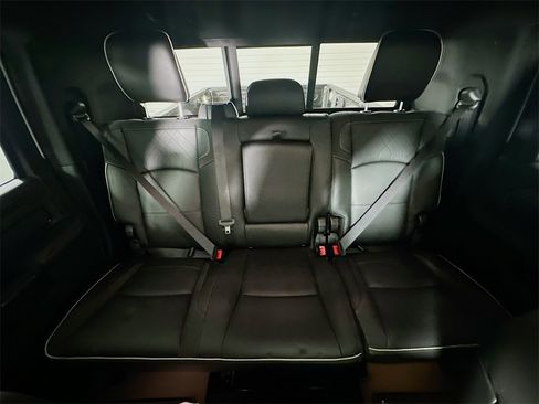 New 2026 RAM 3500 Limited image 10