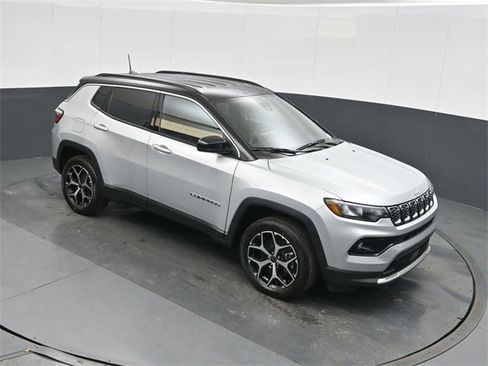 New 2026 Jeep Compass Limited image 26