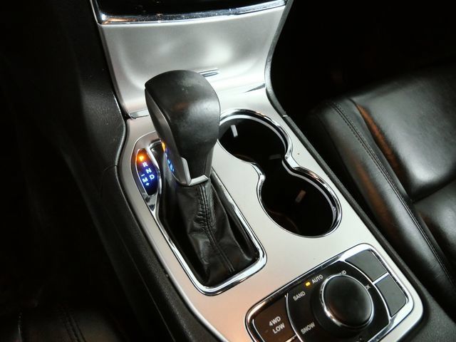 Used 2019 Jeep Grand Cherokee Limited AWD/4WD image 21