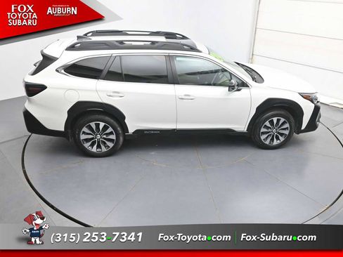 Used 2024 Subaru Outback Limited AWD/4WD image 29