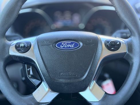 Used 2016 Ford Transit Connect XLT image 27