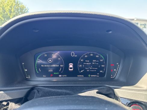 Used 2024 Honda Accord Touring image 17