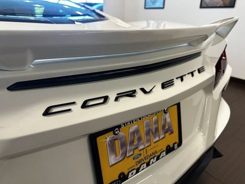 Used 2023 Chevrolet Corvette Stingray Preferred Cpe w/ Z51 Performance Package RWD image 37