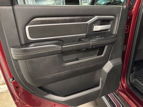 Used 2024 RAM 2500 Big Horn image 34