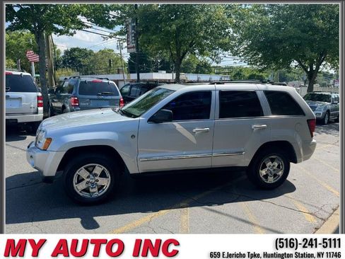 Used 2006 Jeep Grand Cherokee Limited AWD/4WD image 7
