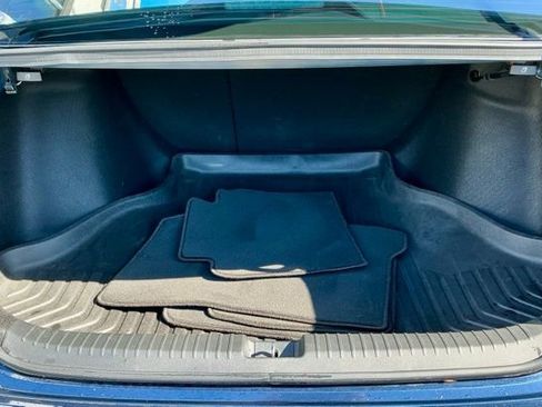 Used 2023 Honda Accord EX-L image 11