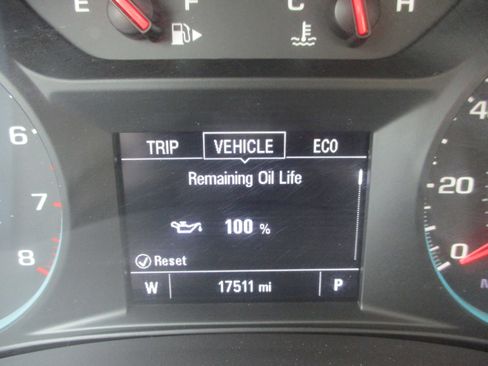 Used 2018 Chevrolet Malibu LS FWD image 21