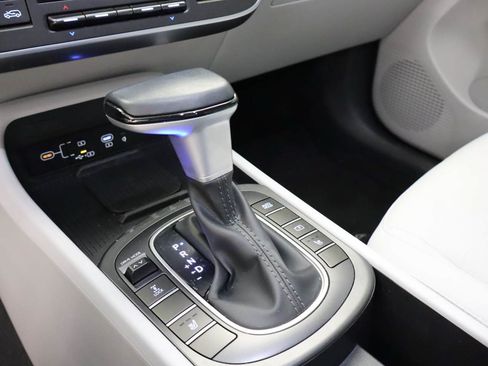 Used 2026 Hyundai Kona SEL Sport AWD/4WD image 9