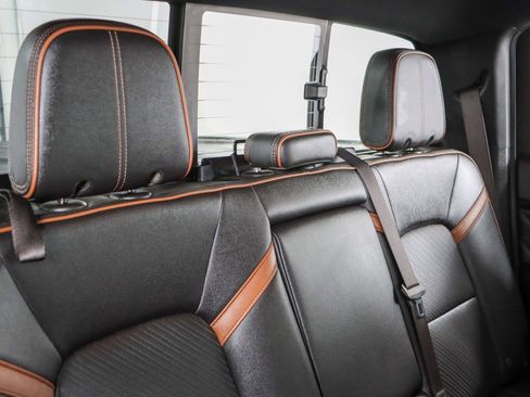 Used 2023 GMC Canyon AT4 w/ AT4 Premium Package image 28