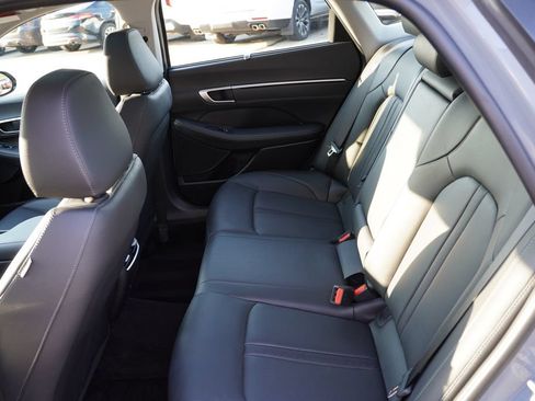 Used 2024 Hyundai Sonata Limited FWD image 17